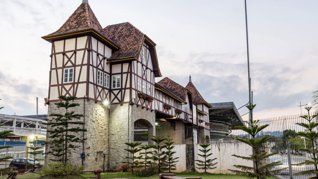 Blumenau - Atrações culturais e infraestrutura de qualidade
