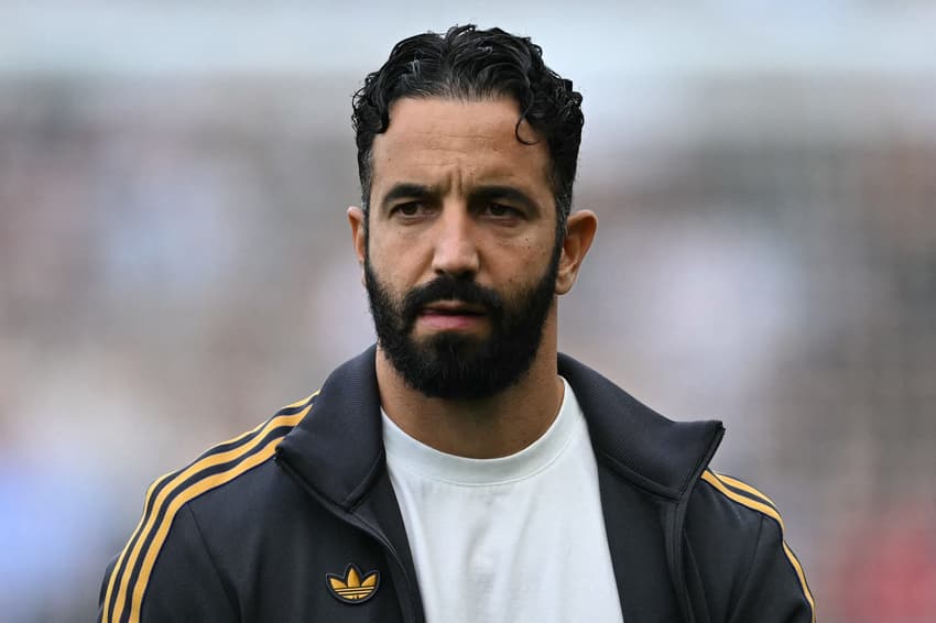 Técnico do Manchester United, Rúben Amorim, em jogo decisivo